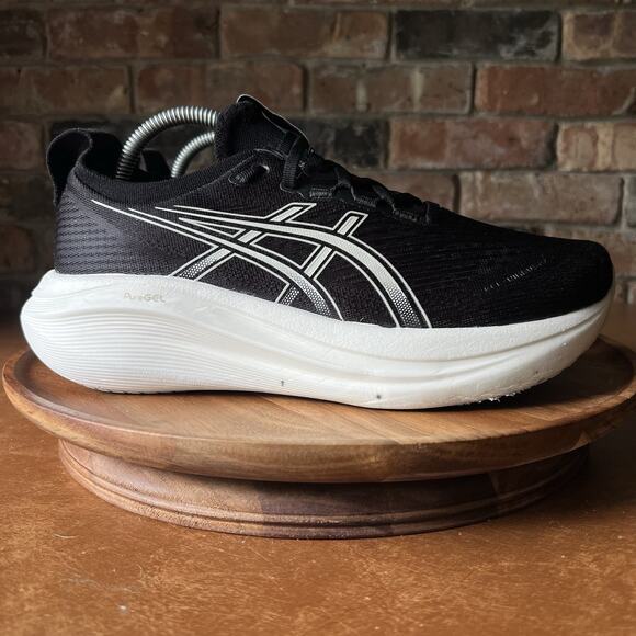 Asics Gel Nimbus 27 Cushioned Black Road Running Shoes Sneakers Women's 9.5 Wide - Picture 9 of 16